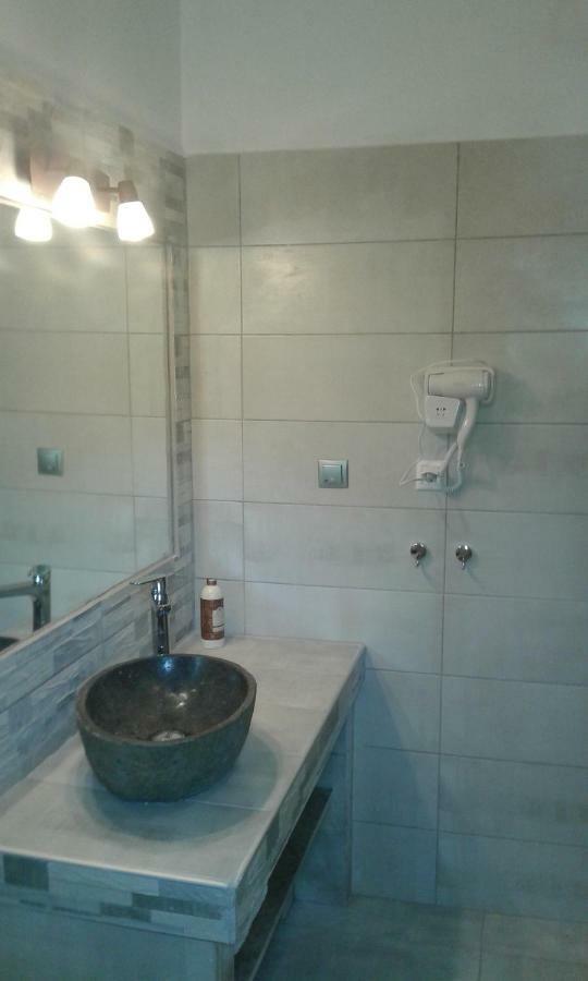 Menelaos Apartments Lefokastro Luaran gambar